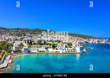 Blick auf die wunderschöne Insel Spetses, Griechenland. Stockfoto