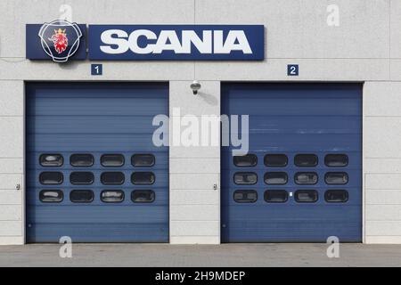 Vejle, Dänemark - 25. März 2017: Scania-Gebäude in Dänemark. Scania ist ein bedeutender schwedischer Automobilhersteller Stockfoto