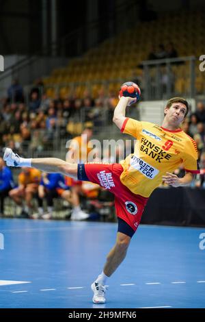 Odense, Dänemark. 07th Dez 2021. Jerry Tollbring (9) von GOG beim EHF-Europaliga-Spiel zwischen GOG und TBV Lemgo Lippe in der Jyske Bank Arena in Odense. (Foto: Gonzales Photo/Alamy Live News Stockfoto