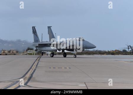 F-15 C Taxis am MCAS Miramar, San Diego, Kalifornien Stockfoto