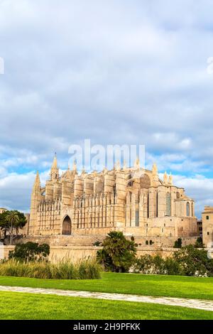 Fassade der Kathedrale von Palma, Palma, Mallorca, Spanien Stockfoto