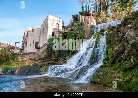 Alte Papierindustrie, heute industrielles Erbe, Sant Joan les Fonts, Garrotxa, Katalonien, Spanien Stockfoto