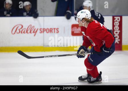 Florida Panthers Team während der morgendlichen Trainingseinheit in Florida Panthers IceDen für die NHL-Saison 2021-2022 Stockfoto