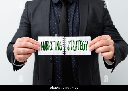 Konzeptionelle Bildunterschrift Marketingstrategie. Business Approach Scheme auf, wie man Produkte Dienstleistungen Geschäft präsentiert neue Pläne und Ideen Stockfoto