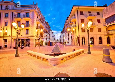 Stadt Grado Dawn Street architecture view, Region Friaul Julisch Venetien, Norditalien Stockfoto