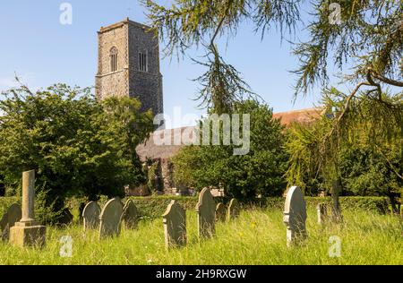 Dorfpfarrkirche von Saint Edmund, Kessingland, Suffolk, England, Großbritannien Stockfoto