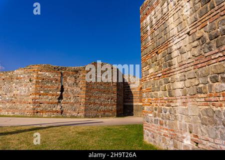 Felix Romuliana, Überreste des antiken römischen Komplexes von Palästen und Tempeln Felix Romuliana in der Nähe von Gamzigrad in Serbien Stockfoto