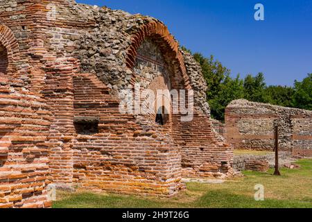 Felix Romuliana, Überreste des antiken römischen Komplexes von Palästen und Tempeln Felix Romuliana in der Nähe von Gamzigrad in Serbien Stockfoto