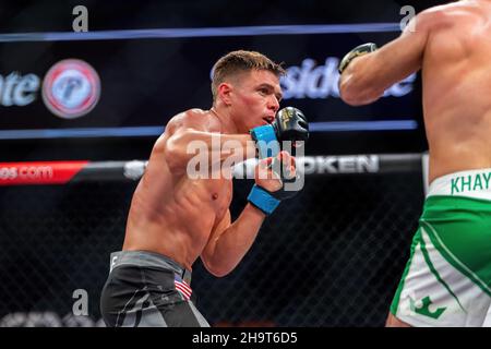 PFL-Weltmeisterschaft 2021. Die größte Nacht des MMA. 6 World Title Fights bei Hard Rock Live. Stockfoto