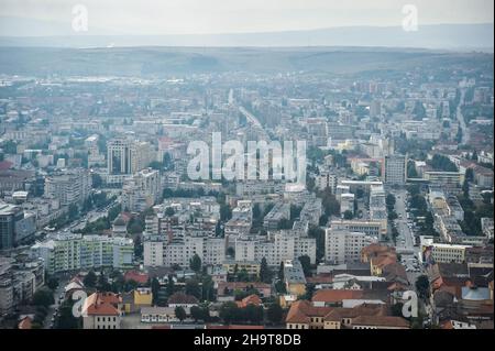 Erstaunliches Rumänien - Blick auf die Stadt Deva von der Zitadelle Stockfoto