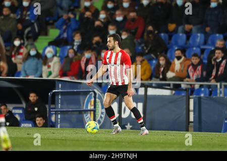 Getafe, Spanien. 6th Dez 2021. Inigo Lekue (Bilbao) Fußball/Fußball: Spanisches 'La Liga Santander'-Spiel zwischen Getafe CF 0-0 Athletic Club de Bilbao im Coliseum Alfonso Perez in Getafe, Spanien. Quelle: Mutsu Kawamori/AFLO/Alamy Live News Stockfoto