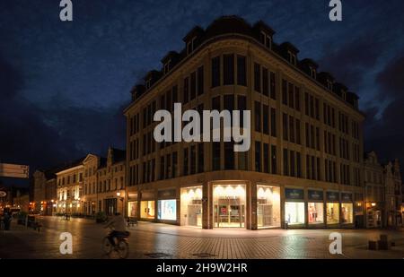 '18.08.2021, Deutschland, Mecklenburg-Vorpommern, Wismar - GALERIE Karstadt Kaufhof, der Flagship-Store der Kaufhauskette Karstadt (fou Stockfoto