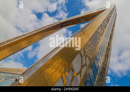 DUBAI, VAE - 18. JANUAR 2018: Blick auf den Dubai Frame in Dubai, VAE Stockfoto