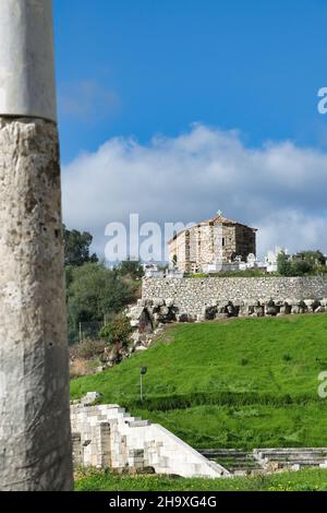 Das antike Messina: Eine führende archäologische Stätte, wichtiger als das antike Olympia, das antike Griechenland Stockfoto