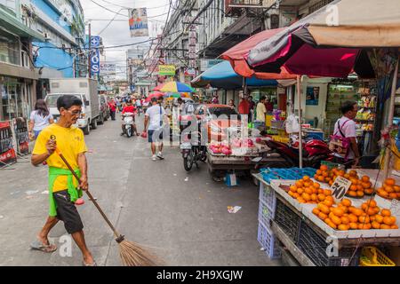 MANILA, PHILIPPINEN - 27. JANUAR 2018: Blick auf den Quiapo-Markt in Manila Stockfoto