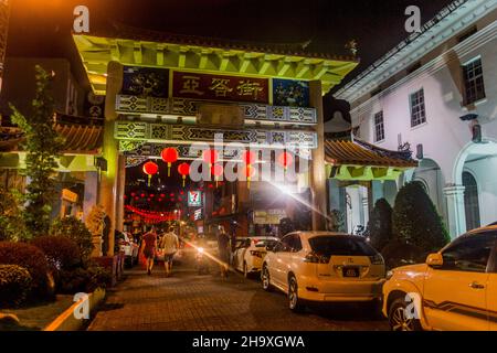 KUCHING, MALAYSIA - 3. MÄRZ 2018: Harmony Arch in Kuching, Malaysia Stockfoto