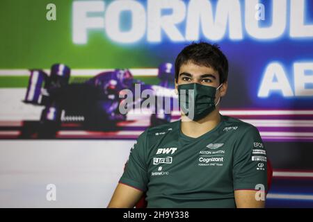 Abu Dhabi, Yas Island, VAE, 09/12/2021, Yas Island, Vereinigte Arabische Emirate. 09th Dez 2021. STROLL Lance (CAN), Aston Martin F1 AMR21, Portrait, Donnerstag Pressekonferenz während des Formel 1 Etihad Airways Abu Dhabi Grand Prix 2021, 22th Runde der FIA Formel 1 Weltmeisterschaft 2021 vom 10. Bis 12. Dezember 2021 auf dem Yas Marina Circuit, in Yas Island, Abu Dhabi - Foto: Antonin Vincent/DPPI/LiveMedia Kredit: Unabhängige Fotoagentur/Alamy Live News Stockfoto