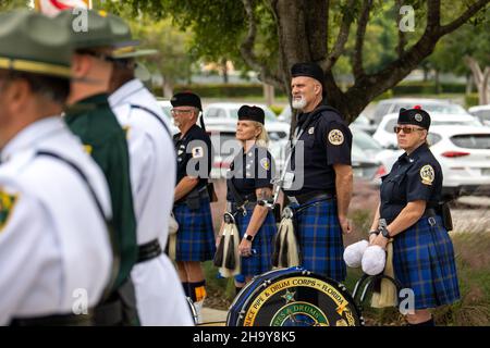 09. November 2021 – Sunrise, Florida, USA: Gedenkgottesdienst für Mitarbeiter des Broward Sheriff Office BSO, die an COVID-19 im Faith Center gestorben sind Stockfoto