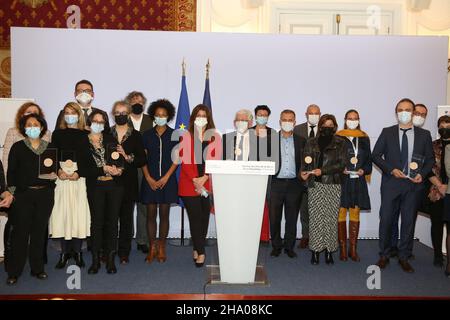 Die Delegierte der französischen Ministerin für Inneres, Marlene Schiappa, hält am 9. Dezember 2021 im französischen Innenministerium eine Rede während der Zeremonie des Prix de la Laicite 2021. Foto von Jerome Domine/ABACAPRESS.COM Stockfoto