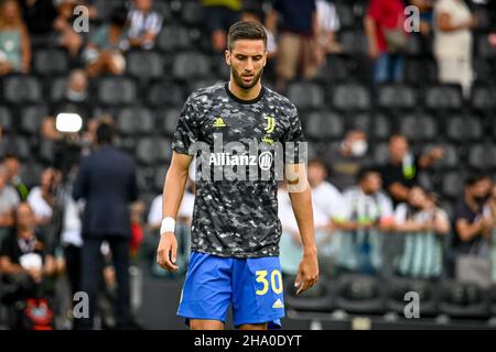 Friuli - Stadion Dacia Arena, Udine, Italien, 22. August 2021, Rodrigo Bentancur (Juventus)-Porträt während des Udinese Calcio vs. Juventus FC (Porträts) Stockfoto