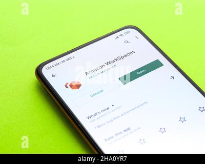 West Bangal, Indien - 11. November 2021 : Arbeitsplatz-Logo auf dem Telefonbildschirm Stock Bild. Stockfoto