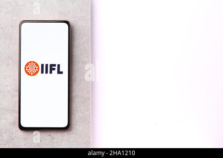 West Bangal, Indien - 05. Dezember 2021 : Infoline iifl-Logo auf Telefonbildschirm Stock image. Stockfoto