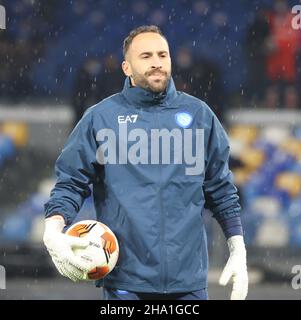 Neapel, Kampanien, Italien. 9th Dez 2021. Während des Europa League Football Spiels SSC Napoli gegen FC Leicester City am 09. Dezember 2021 im Diego Armando Maradona Stadion in Neapel.im Bild: David Ospina. (Bild: © Fabio Sasso/ZUMA Press Wire) Stockfoto