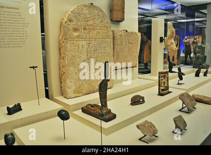 Ausstellung von Tieren und Pharaonen im CaixaForum Museum in Barcelona, Katalonien, Spanien Stockfoto