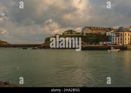 Fischereihafen von Tapia de Casariego in Asturien. Stockfoto