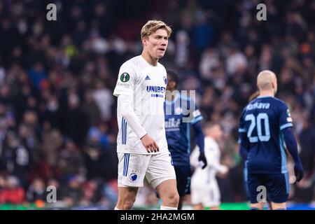 Kopenhagen, Dänemark. 09th Dez 2021. Rasmus Hojlund (28) vom FC Kopenhagen während des UEFA Europa Conference League-Spiels zwischen dem FC Kopenhagen und Slovan Bratislava im Park in Kopenhagen. (Foto: Gonzales Photo/Alamy Live News Stockfoto