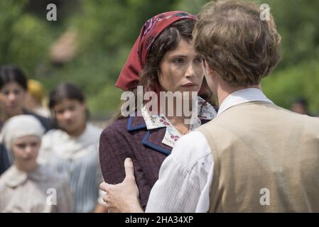 Die Geschichte der Liebe Jahr : 2016 Kanada / Frankreich / Rumanie Regie : Radu Mihaileanu Gemma Arterton Stockfoto