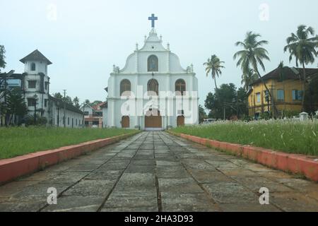 Portugiesische Kolonialkirche unserer Lieben Frau der Hoffnung, Nossa Senhora de Esperanca auf Vypeen Island, Kochi, Kerala, Indien Stockfoto