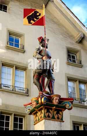 Brunnenfigur am Rathaus in der Altstadt, Bern, Schweiz Stockfoto