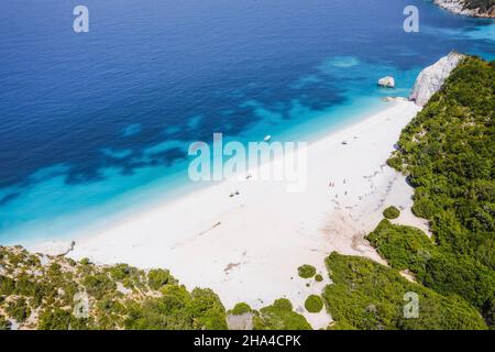 Abgelegener und versteckter Fteri-Strand auf der Insel kefalonia, griechenland, europa. Stockfoto
