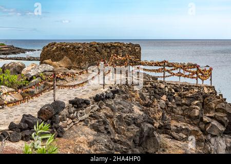 Bunte Liebesschlösser, Aussichtspunkt mirador en playa Flamingo, playa blanca, lanzarote, Kanaren, kanarische Inseln, spanien, europa Stockfoto