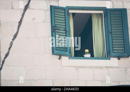 Innerhalb der Mauern des historischen Zentrums / Altstadt von Split in dalmatien, kroatien - Drehort für Spiel der Throne Stockfoto