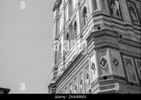 Kathedrale von florenz, die ehemalige cattedrale di santa maria del fiore und der campanile von giotto. toskana, italien Stockfoto