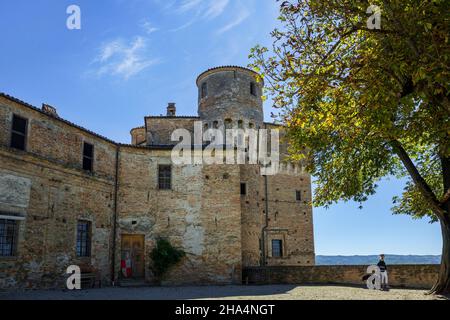 Im Castello di Roddi, Roddi, Provinz Cuneo, Piemont, Italien, Europa Stockfoto