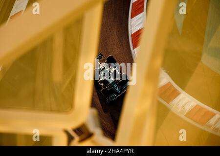 Abu Dhabi, Vereinigte Arabische Emirate. 10th Dez 2021. # 18 Lance Stroll (CAN, Aston Martin Cognizant F1 Team), F1 Grand Prix von Abu Dhabi auf dem Yas Marina Circuit am 10. Dezember 2021 in Abu Dhabi, Vereinigte Arabische Emirate. (Foto von HOCH ZWEI) Quelle: dpa/Alamy Live News Stockfoto