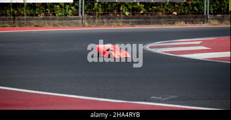 Vallelunga, italien september 18th 2021 Aci Racing Weekend. Radio Wave kontrollierte Modellauto Rennen auf Asphalt Rennstrecke Stockfoto