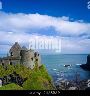 europa, Nordirland, Grafschaft antrim, Causeway Coast, dunluce Castle Stockfoto