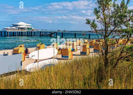 Strandliegen am timmendorfer Strand, ostsee, Pier, schleswig-holstein, deutschland Stockfoto