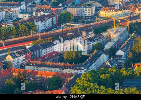 köln von oben - aufgenommen über Zeppelin am frühen Morgen kurz nach Sonnenaufgang. K12,köln,Nordrhein-westfalen,deutschland Stockfoto