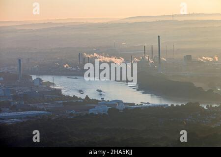 köln von oben über Zeppelin am frühen Morgen kurz nach Sonnenaufgang gefangen. köln, Nordrhein-westfalen, deutschland Stockfoto