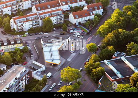 köln von oben - aufgenommen über Zeppelin am frühen Morgen kurz nach Sonnenaufgang. köln, Nordrhein-westfalen, deutschland Stockfoto