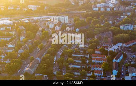 köln von oben über Zeppelin am frühen Morgen kurz nach Sonnenaufgang gefangen. Fröscherweg,köln,Nordrhein-westfalen,deutschland Stockfoto