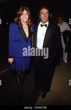 Henry Winkler und Stacey Weitzman um die 1980er Jahre Credit: Ralph Dominguez/MediaPunch Stockfoto