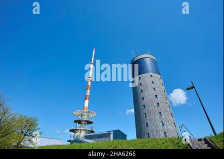 Telekommunikationsturm, Frühling, großer inselsberg, Bad tabarz, thüringer Wald, thüringen, deutschland Stockfoto