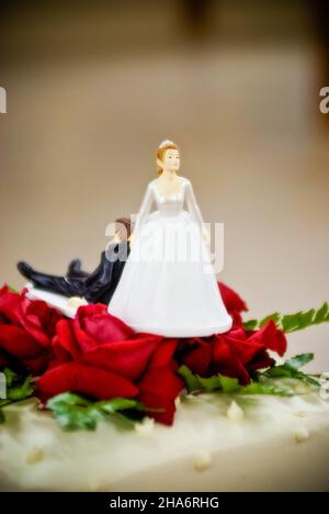 Stilvoll dekorierter Hochzeitstorte Stockfoto