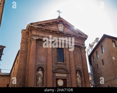 Chiesa di San Cristoforo Kirche Außenfassade in Siena, Toskana, Italien Stockfoto